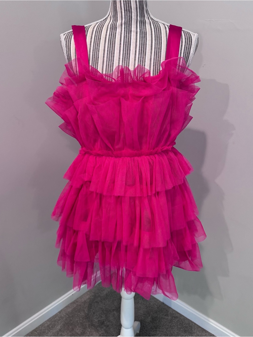 Storia Hot Pink Tiered Ruffle Mini Dress